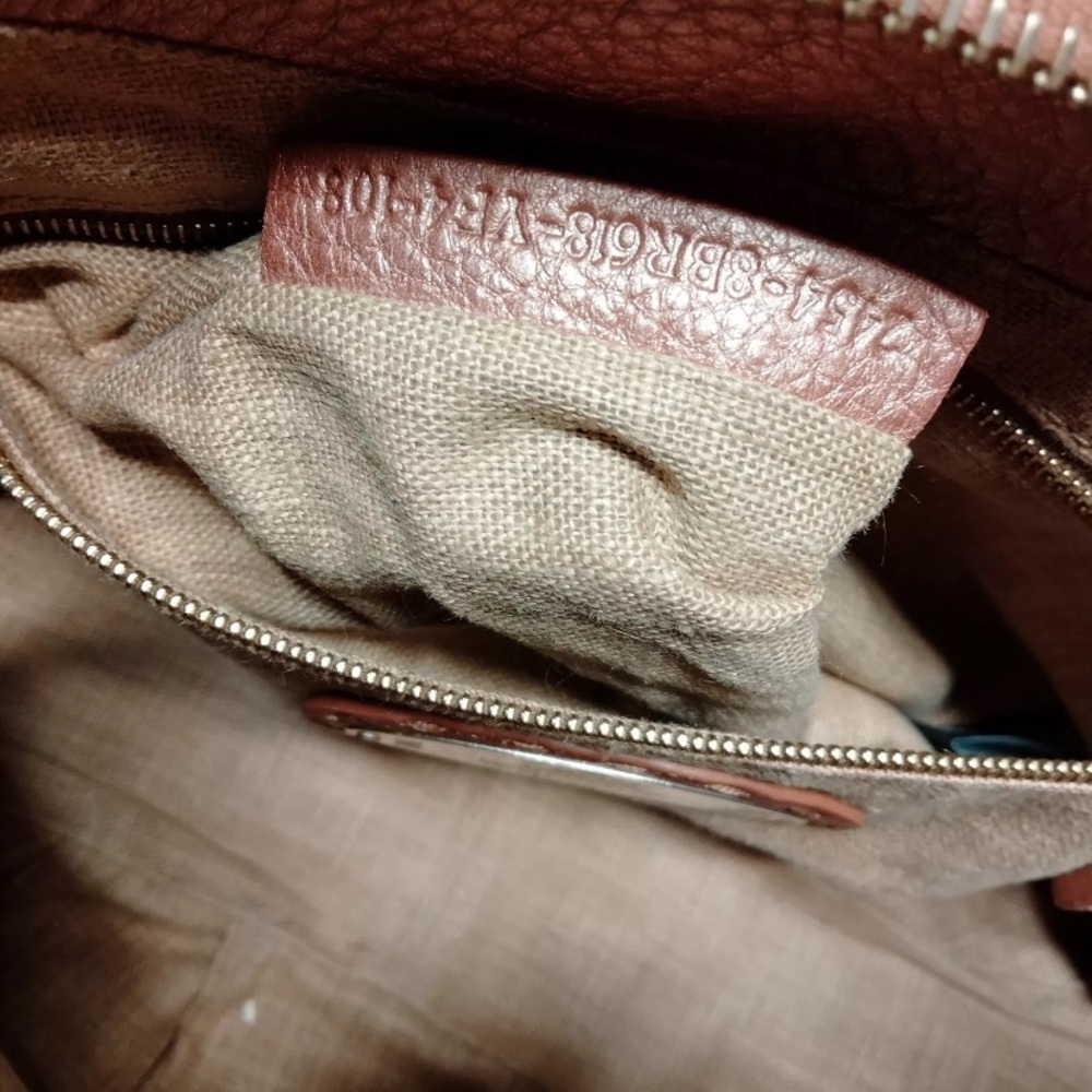 Authantic FENDI Shoulder Bag Pink Leather Gold Hardware - Picture 6 of 9